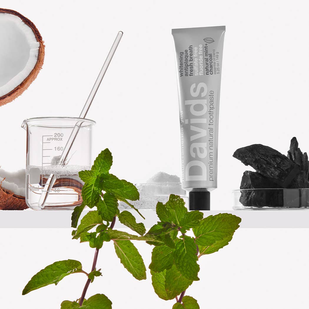 Davids Premium Toothpaste - Charcoal+Peppermint